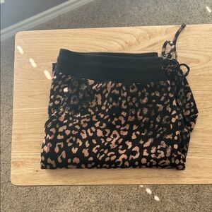 Maurices XL Leopard Print Jogger Lounge Pants NWT